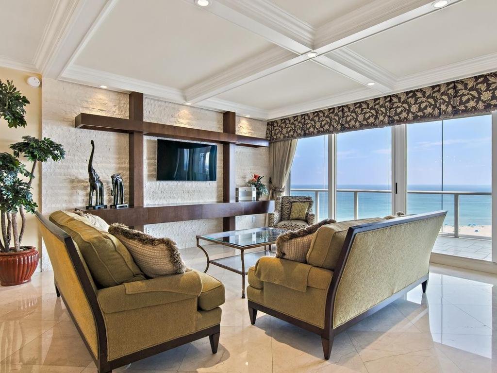 Ritz Carlton Luxurious Residence On Singer Island リビエラビーチ エクステリア 写真