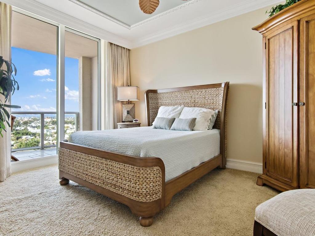 Ritz Carlton Luxurious Residence On Singer Island リビエラビーチ エクステリア 写真